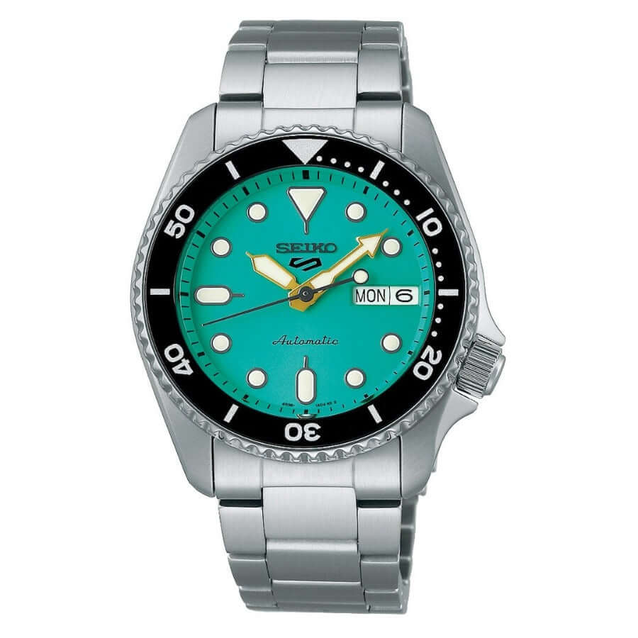 Seiko 5 Sports SKX Sports Style Mid-Size SRPK33K1