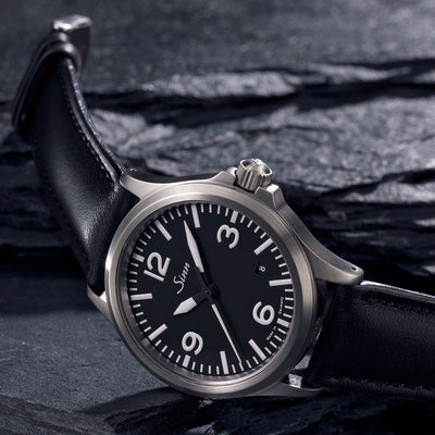 Sinn 556 A watch