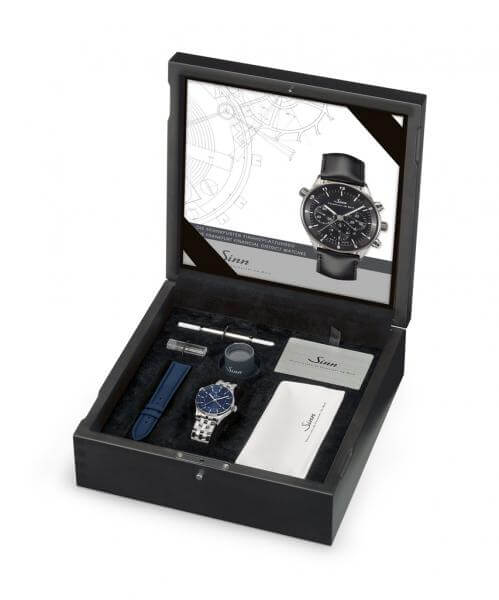 Sinn_6060_Frankfurt_Financial_Kello