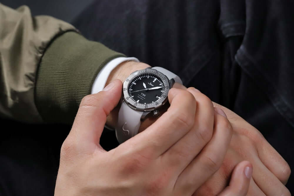 Sinn T50 1052.010 kello