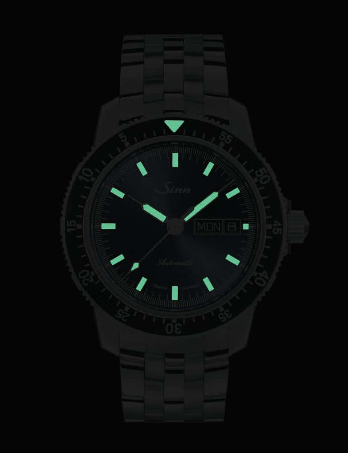 Sinn 104 I B kello