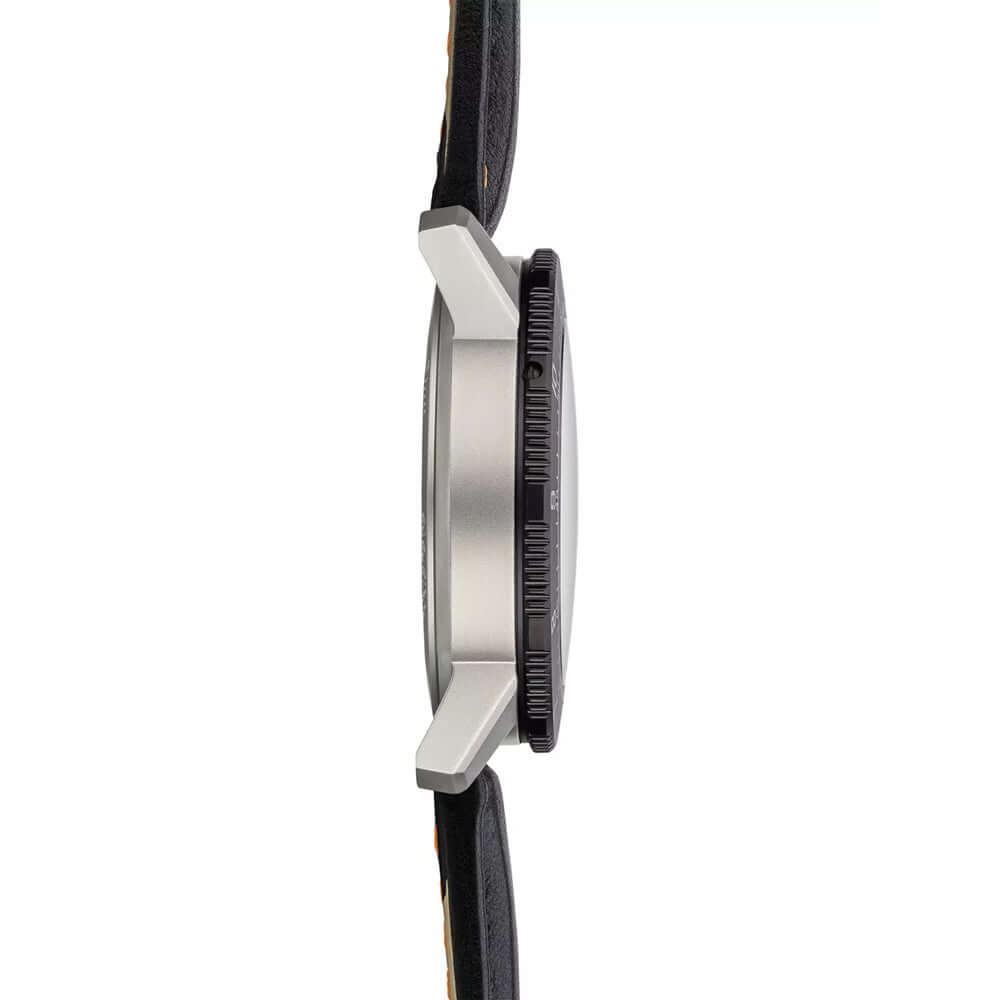 Sinn 105 rannekello