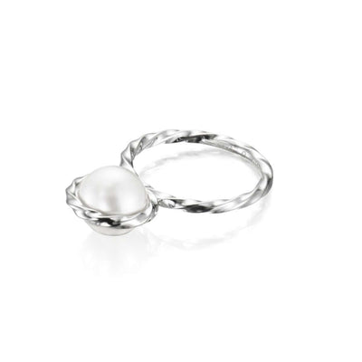 Efva Attling Twisted Orbit Pearl sormus