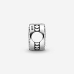 Pandora sparkling button hela 798747C01